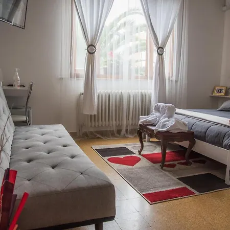 Rooms Fano * Fano